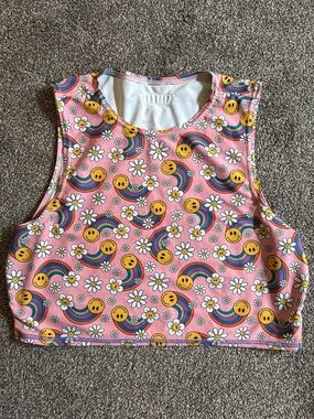 Brittany Allen Pink Smiley Rainbow Daisy Crop Tank XL